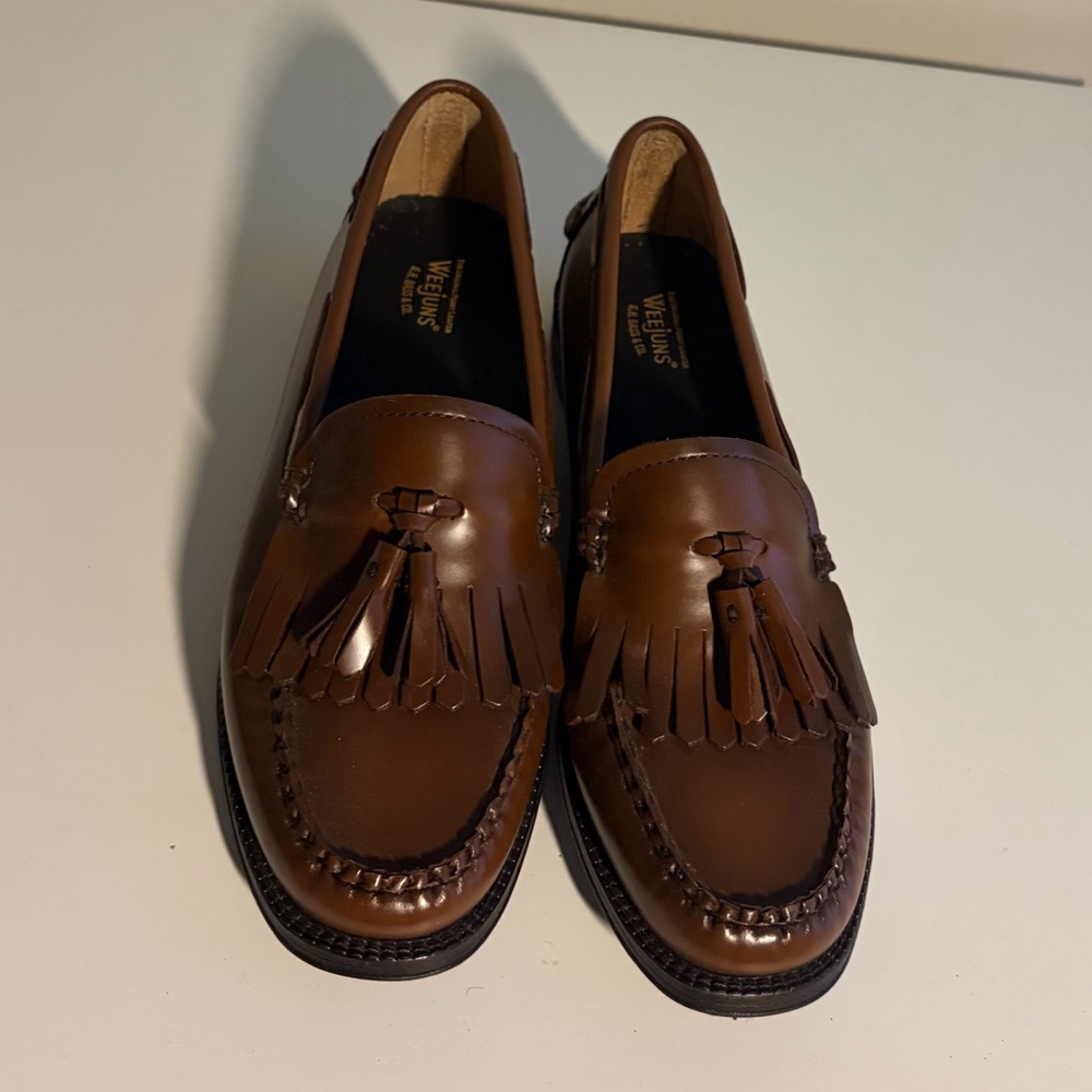 Weejuns Brown Leather Tassel Loafers